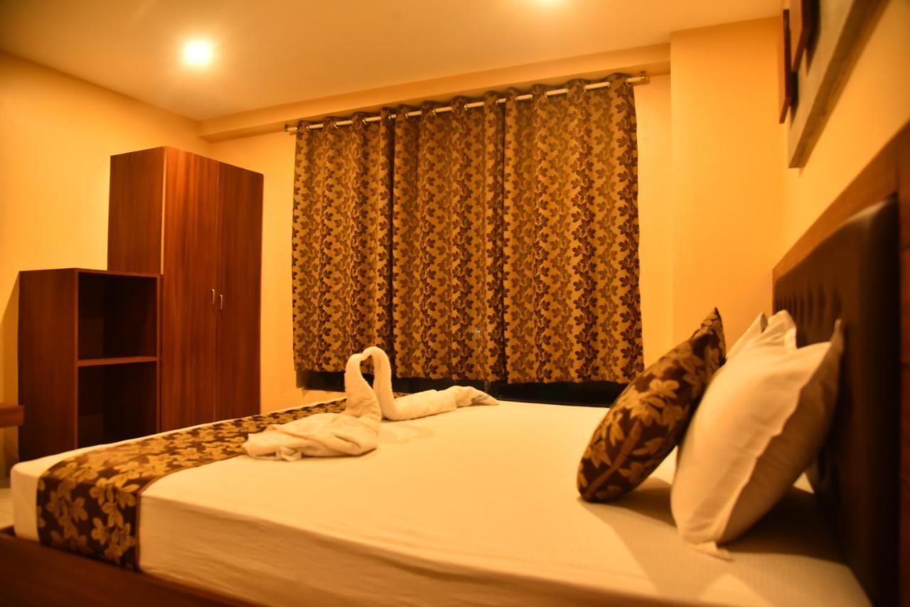 Hotel Four Seasons Velankanni Exterior photo